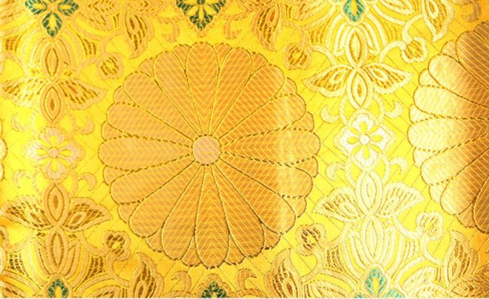 motif kimono jaune